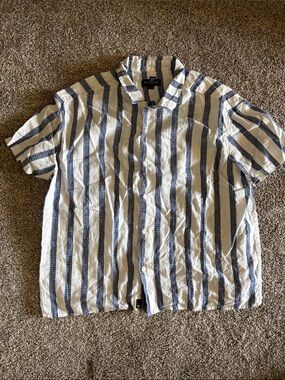 Men's Houston White Short-Sleeve Button-Up Shirt in White and Navy Stripe